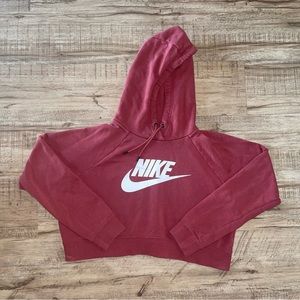 Cropped Nike hoodie